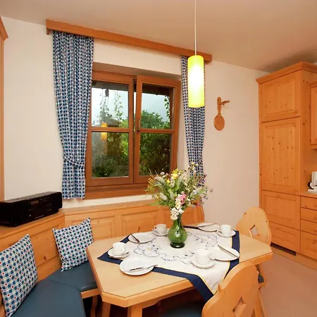 Cozy With Balcony In Mittersill, Cleaning Included Apartment *